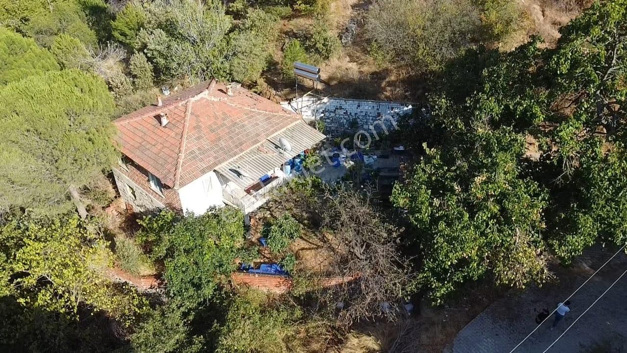 Ön Emlak'tan Sübeyliderede 494 M2 Arsa İçerisinde Müstakil 2+1 Bakımlı Köy Evi!