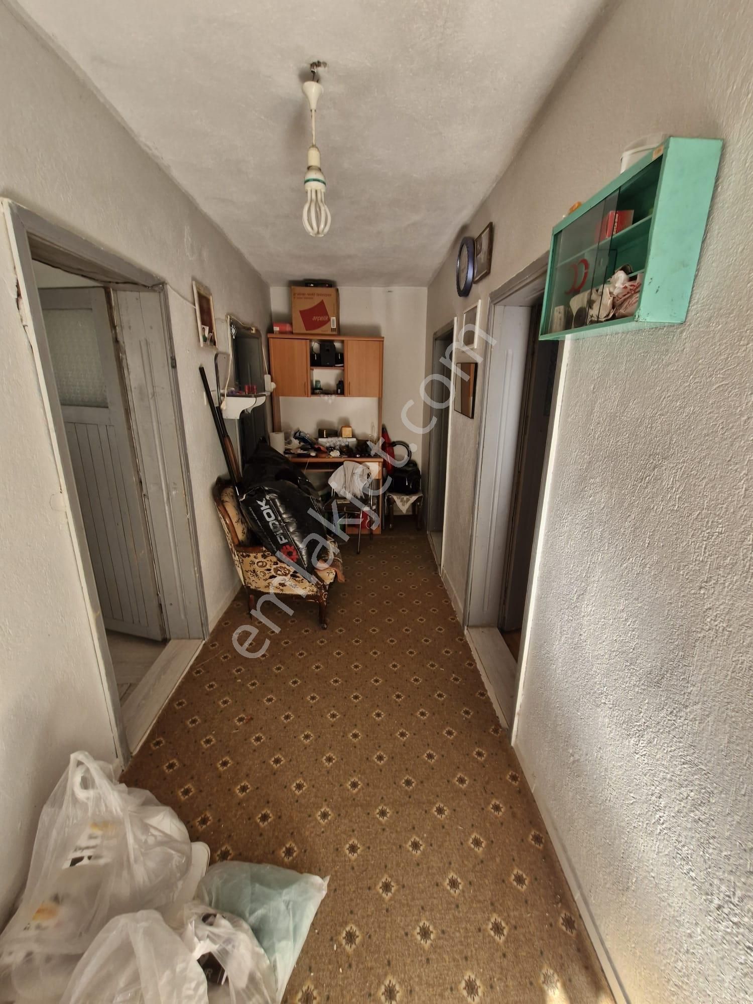 Ön Emlak'tan Sübeyliderede 494 M2 Arsa İçerisinde Müstakil 2+1 Bakımlı Köy Evi! - Görsel 23