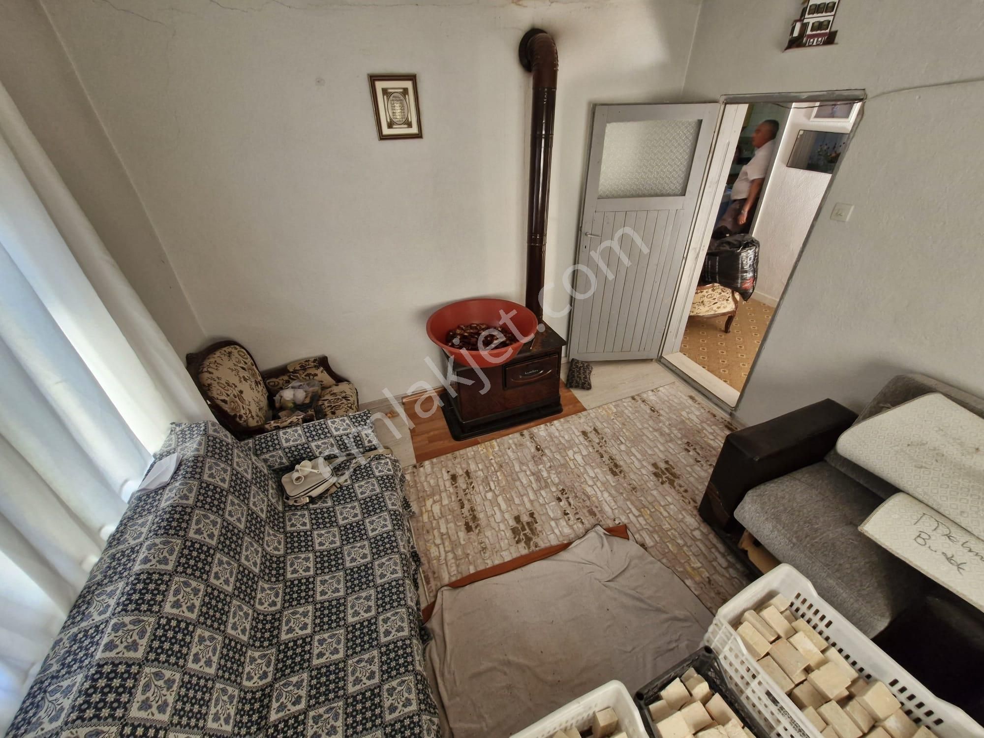 Ön Emlak'tan Sübeyliderede 494 M2 Arsa İçerisinde Müstakil 2+1 Bakımlı Köy Evi! - Görsel 25