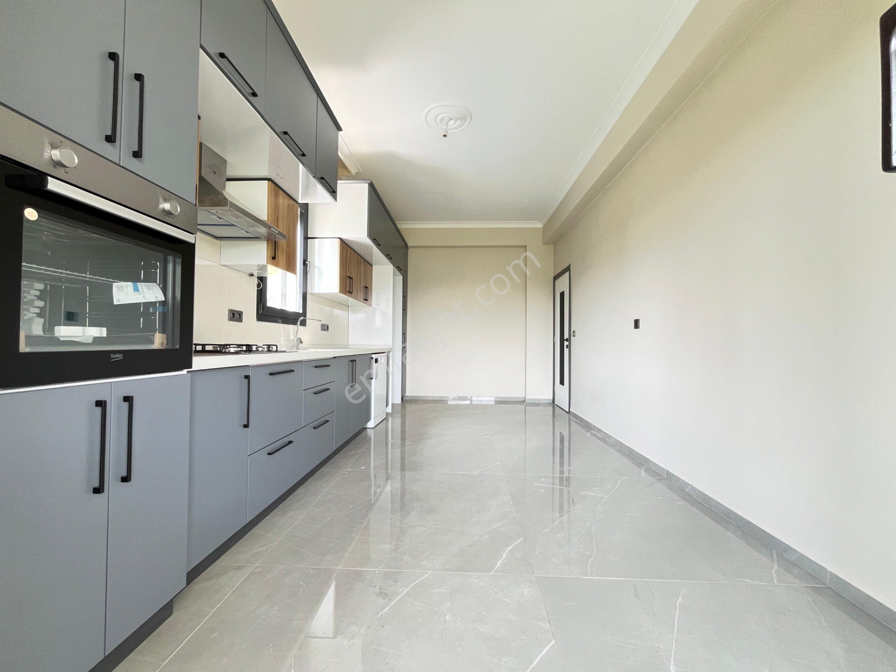 Arya'dan Avcılar'da Tam Müstakil Özel Havuzlu Satılık 4+1 Villa - Görsel 15