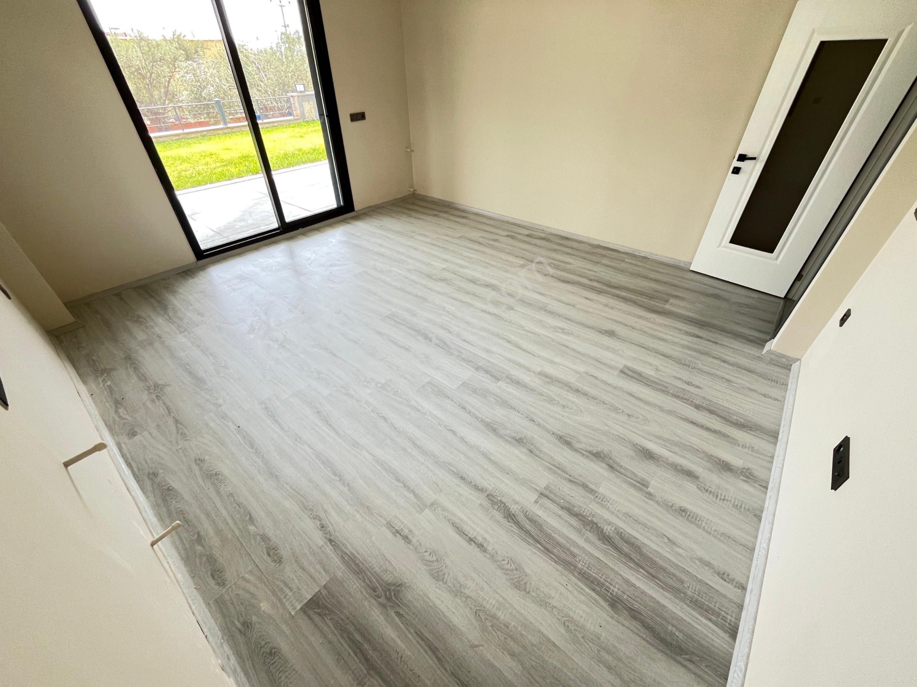 Arya'dan Avcılar'da Tam Müstakil Özel Havuzlu Satılık 4+1 Villa - Görsel 9