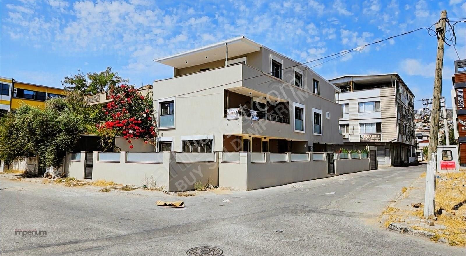 Çiğli Metro Market Arkasında Satılık Sıfır 5+1 Villa