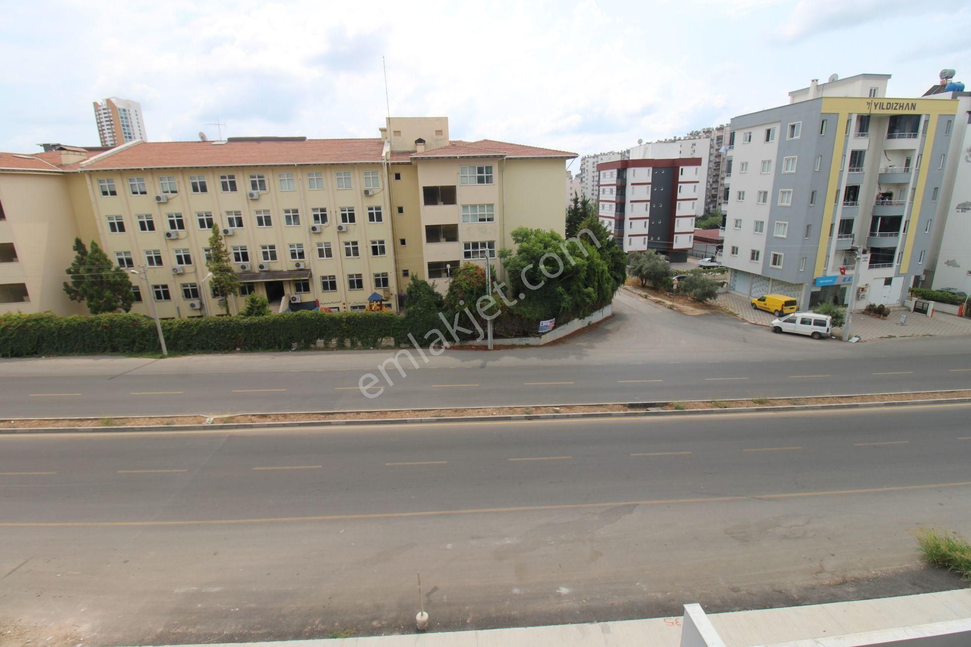 Mezitli Yaşar Doğu Daddesi Üzerinde Site İçerisinde Satılık 2+1 Daire - Görsel 31