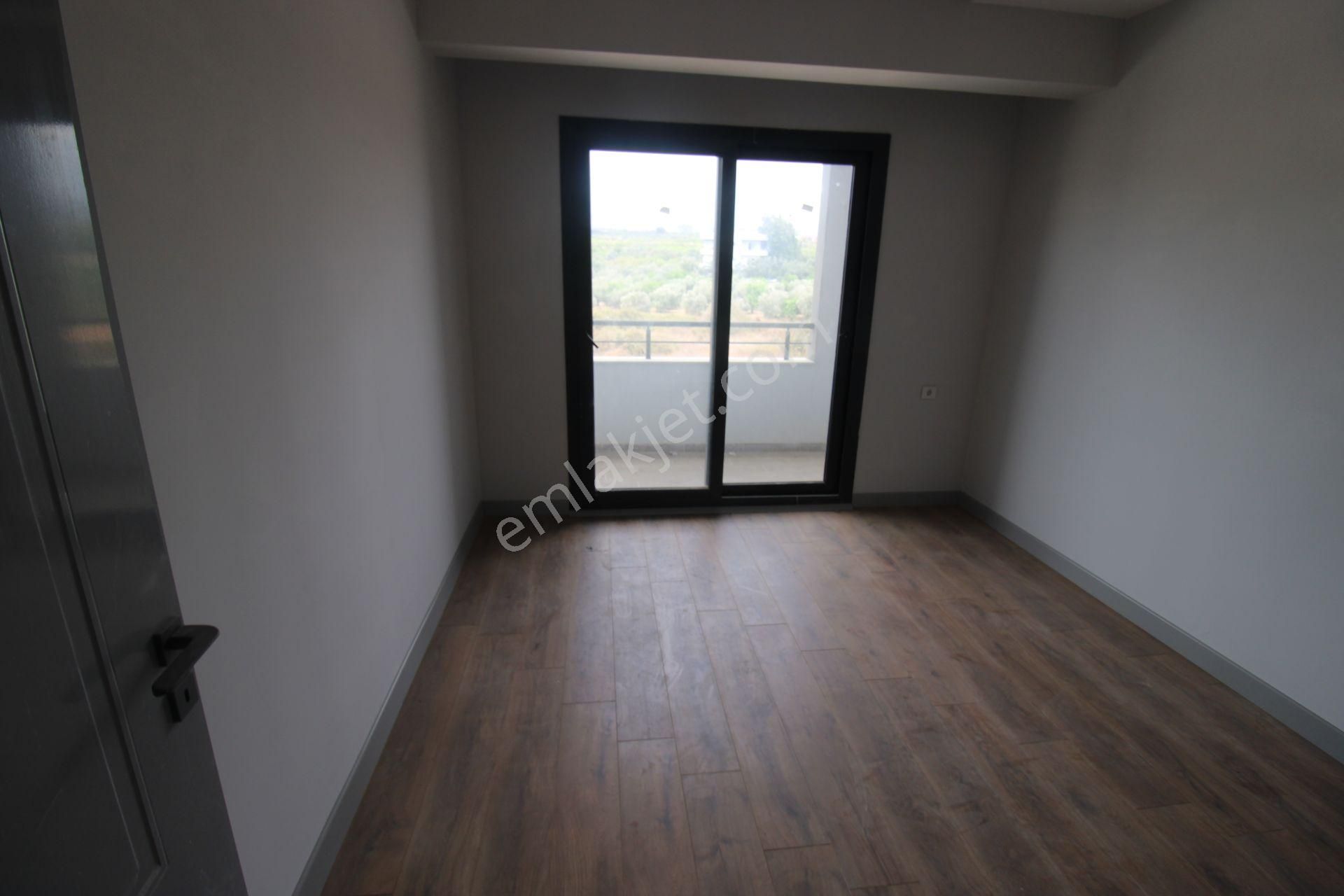 Mezitli Yaşar Doğu Daddesi Üzerinde Site İçerisinde Satılık 2+1 Daire - Görsel 10