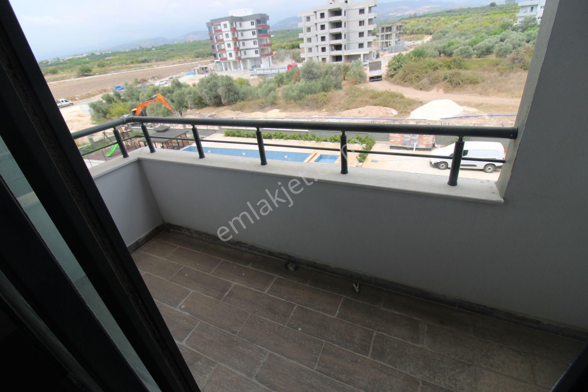 Mezitli Yaşar Doğu Daddesi Üzerinde Site İçerisinde Satılık 2+1 Daire - Görsel 22