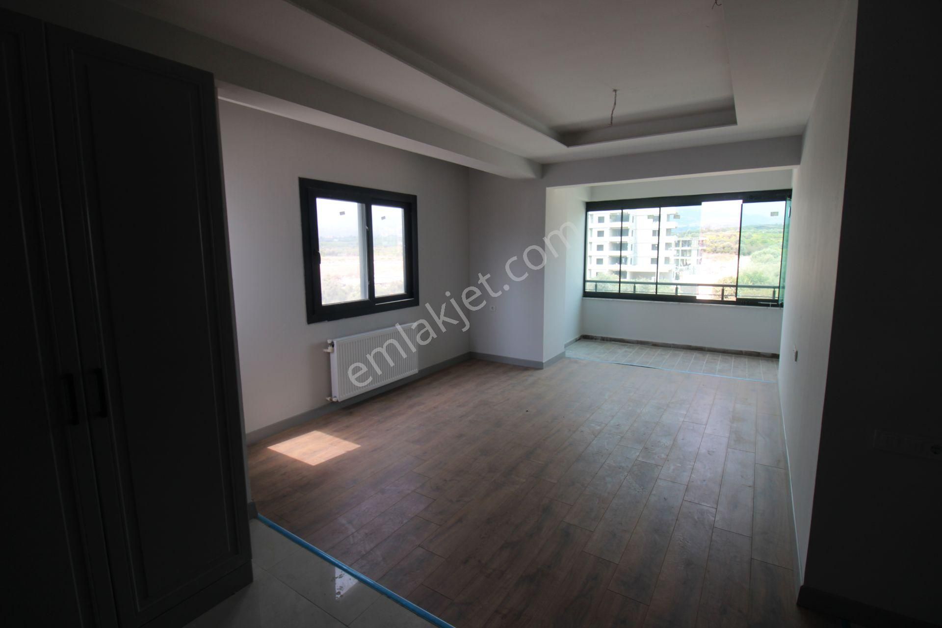 Mezitli Yaşar Doğu Daddesi Üzerinde Site İçerisinde Satılık 2+1 Daire - Görsel 4