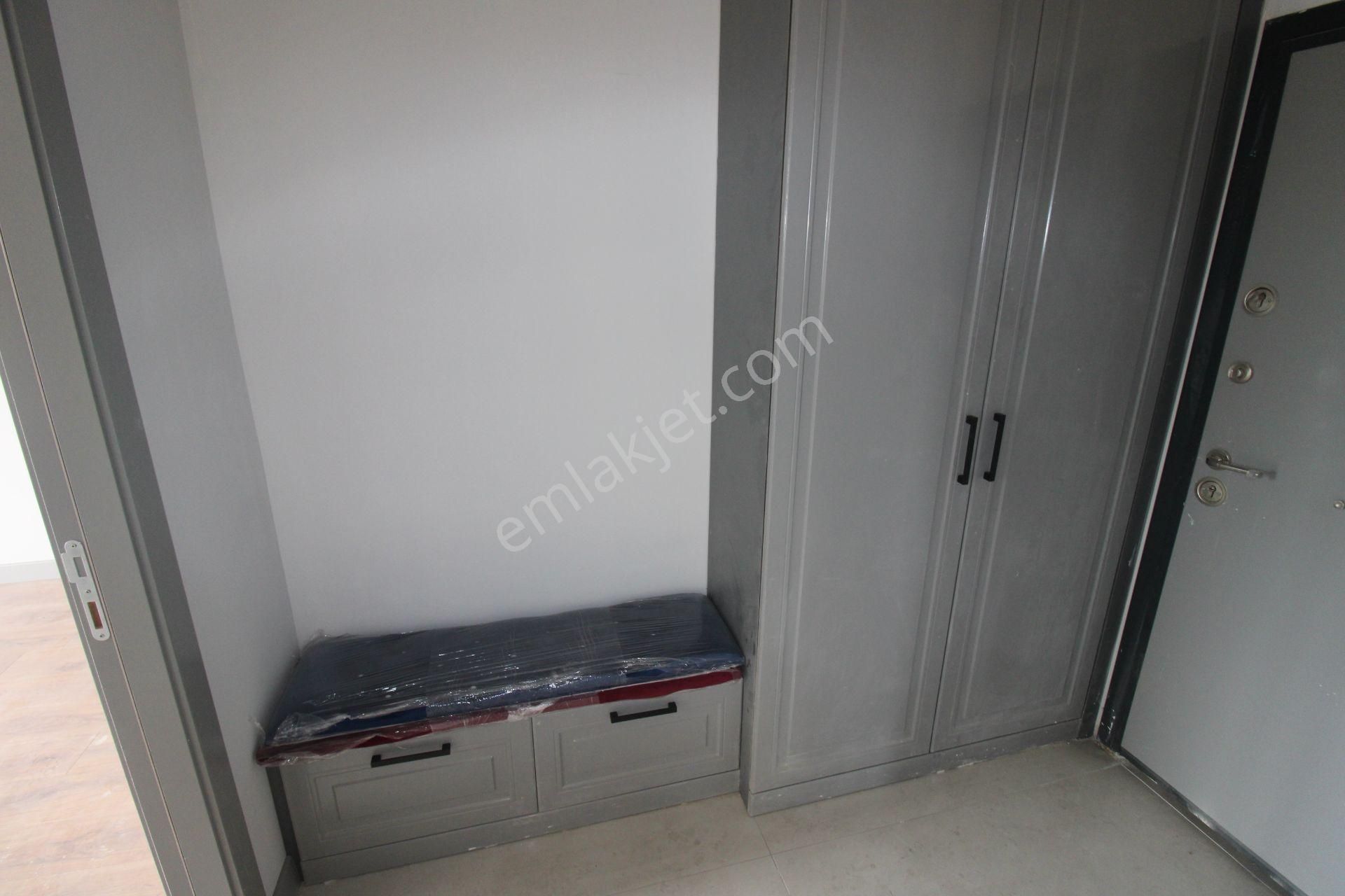 Mezitli Yaşar Doğu Daddesi Üzerinde Site İçerisinde Satılık 2+1 Daire - Görsel 14