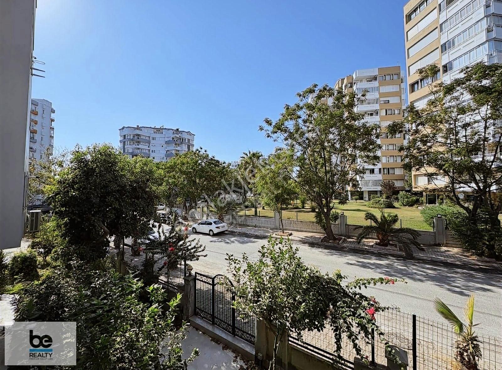 Eski Lara Yolunda 3+1 Deniz Manzaralı Satılık Daire