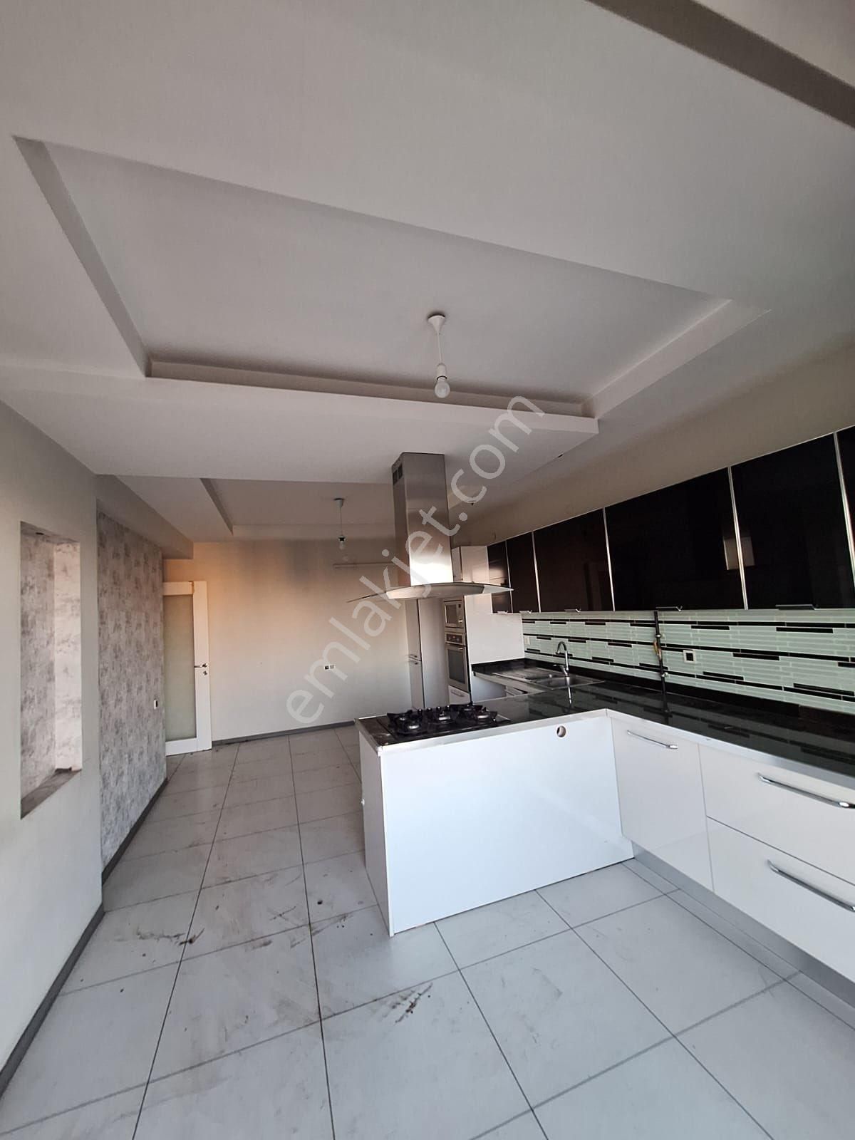Radison Hotel Karşısı Satılık Dairemiz