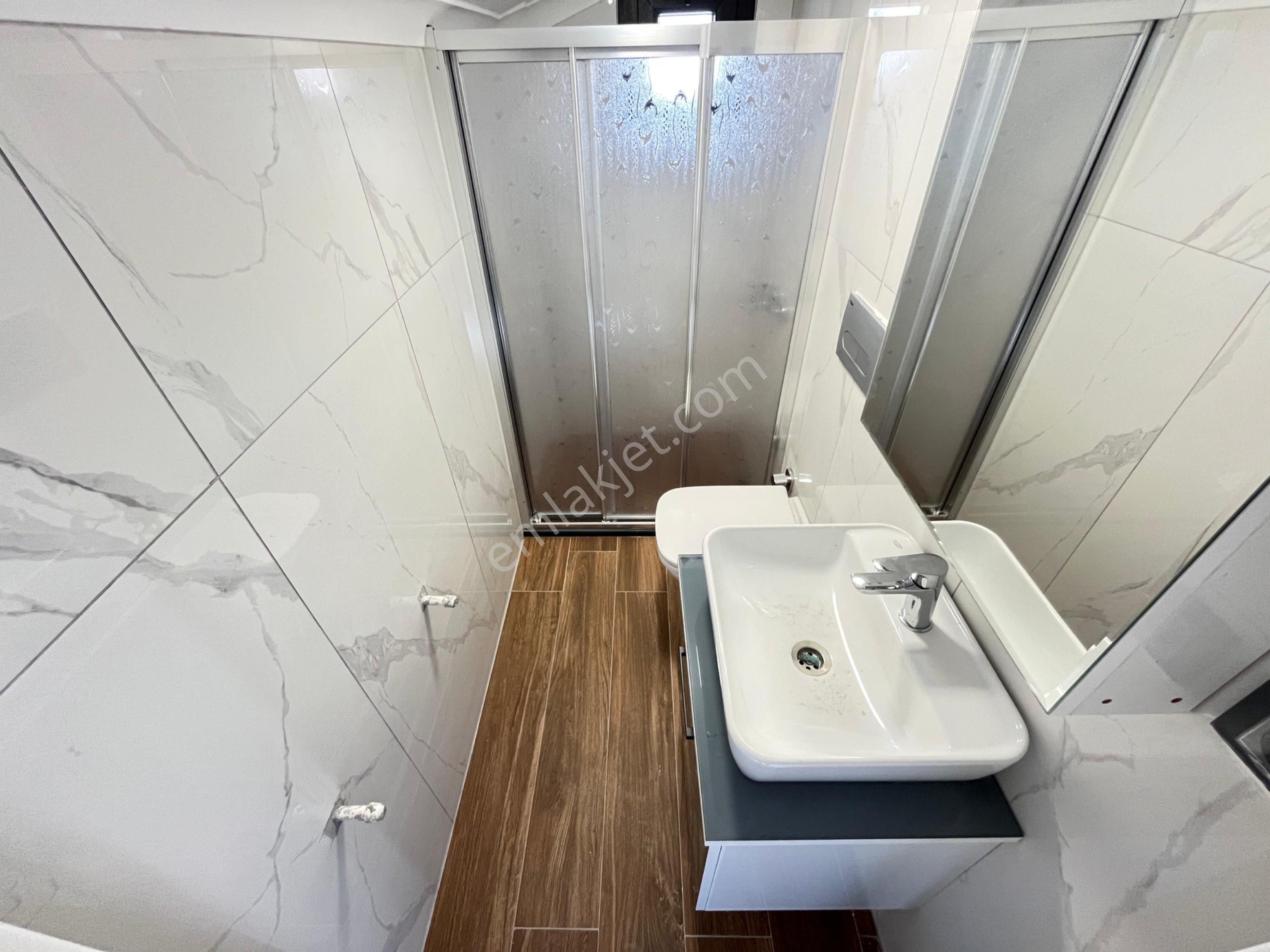 Arya'dan Güre'de Çift Teraslı Modern Mimarili Satılık 6+1 Villa - Görsel 30