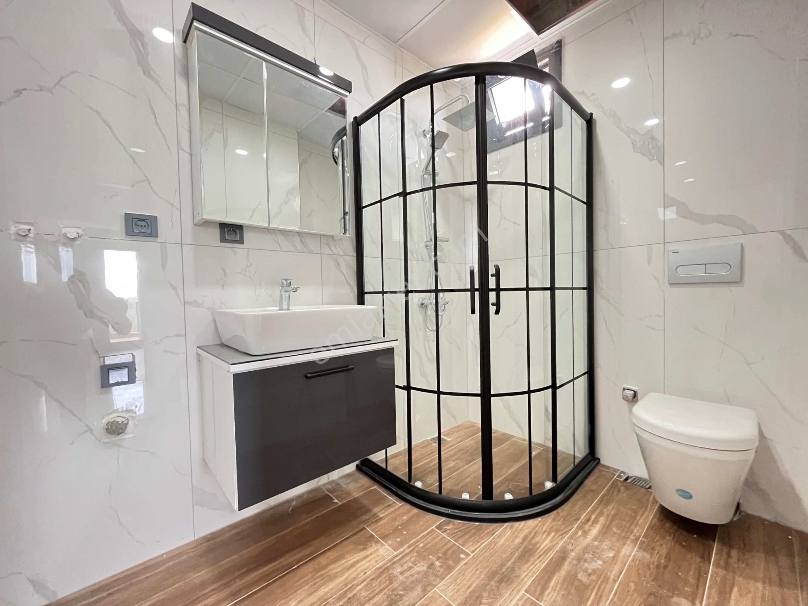 Arya'dan Güre'de Çift Teraslı Modern Mimarili Satılık 6+1 Villa - Görsel 23