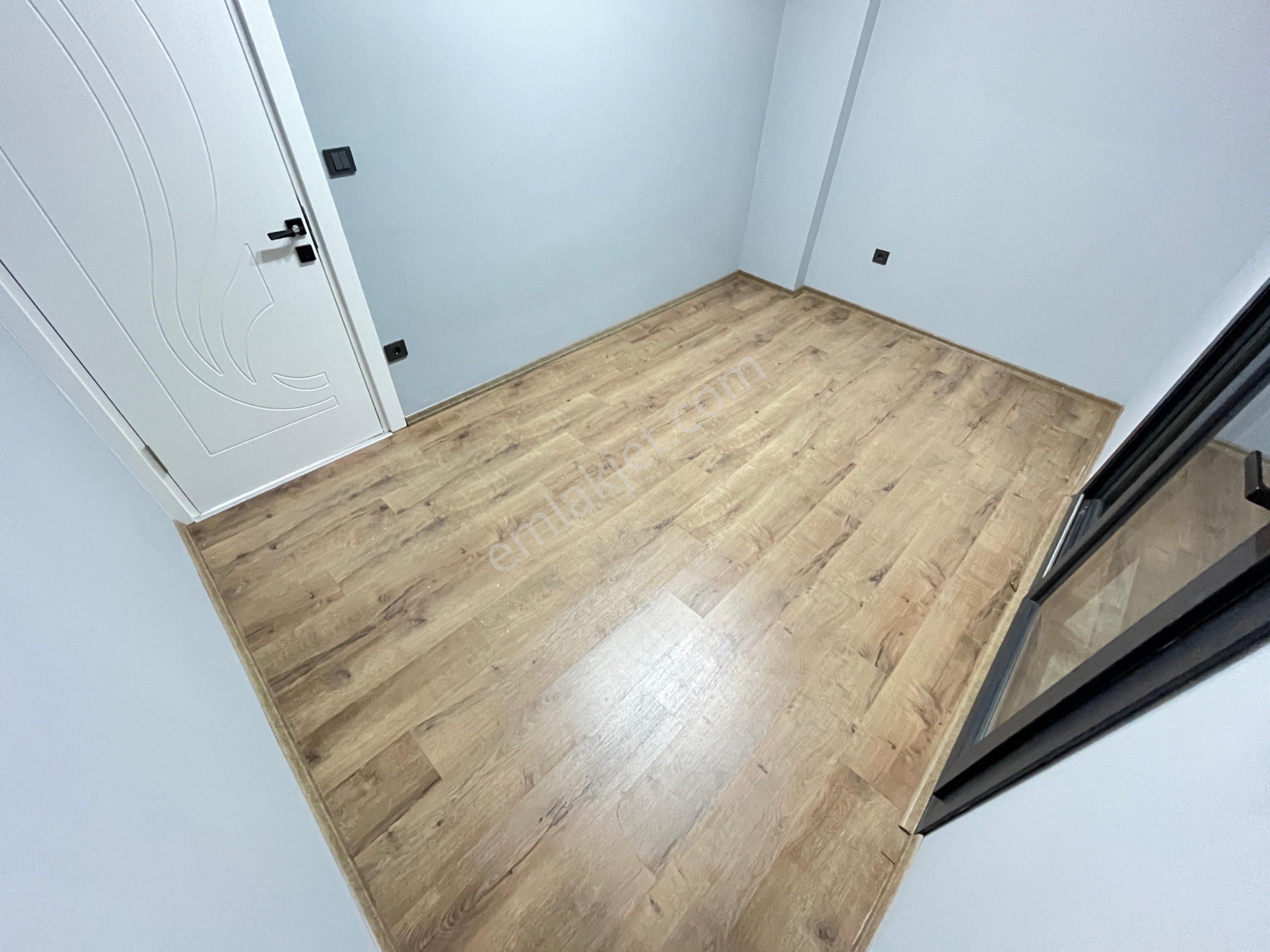Arya'dan Güre'de Çift Teraslı Modern Mimarili Satılık 6+1 Villa - Görsel 25