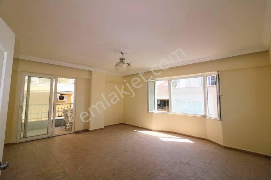 Dıdım Çarşı Içınde Asansörlü 4+1 "ayrı Mutfak"dubleks Daıre - Görsel 13