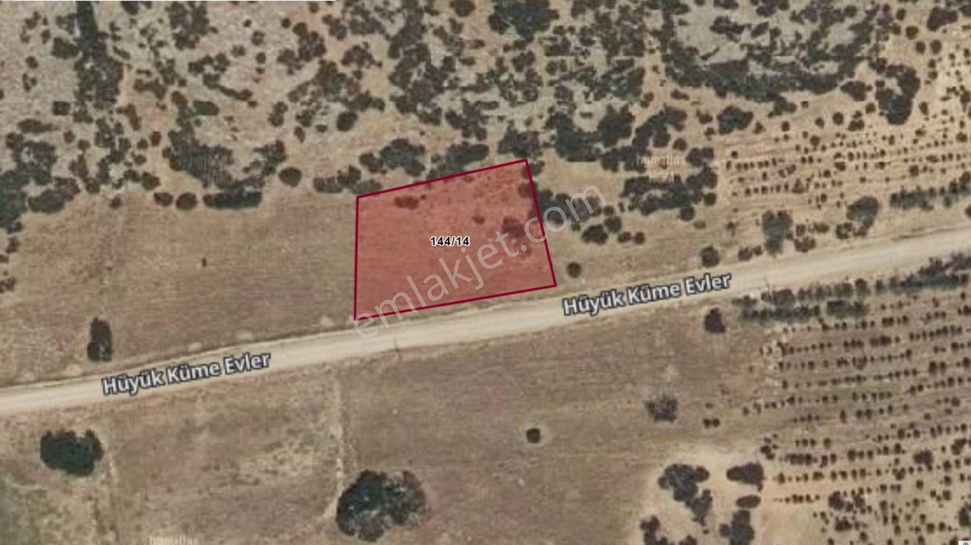 Son Fiyat* Acil Satılık Burdur Yeşilova Yarışlı Köyünde 1.693 M² Müstakil Tarla - Görsel 9