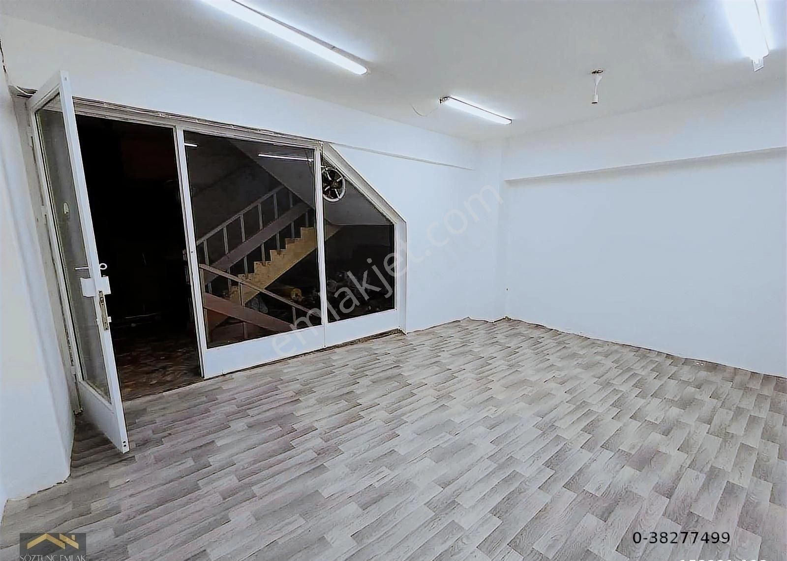 Beyazıd Gedikpaşa Bölgesinde 25 M2 Boş Depo - Görsel 21