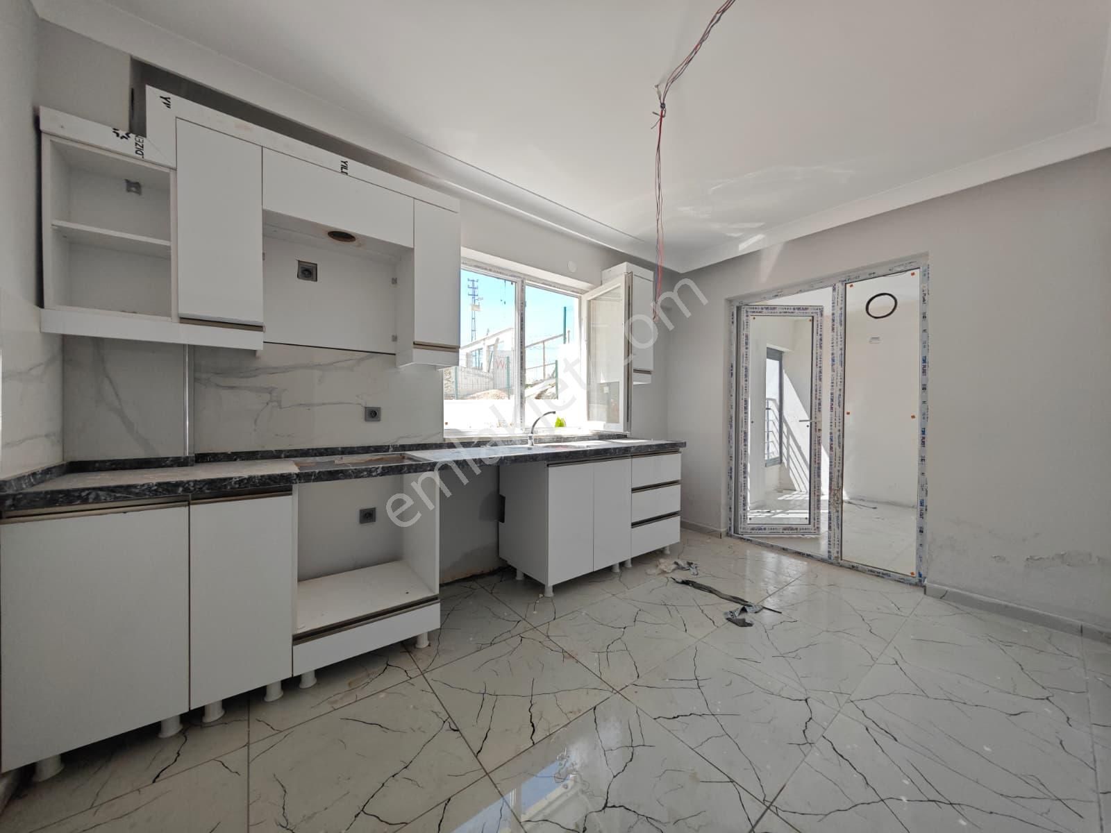 Başpınar Mahallesinde Asansörlü Sıfır 2+1 Satılık Daire