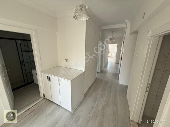 Akşemsettinde Bağımsız Salon-3+1 Ön Cephe Yapılı Daire