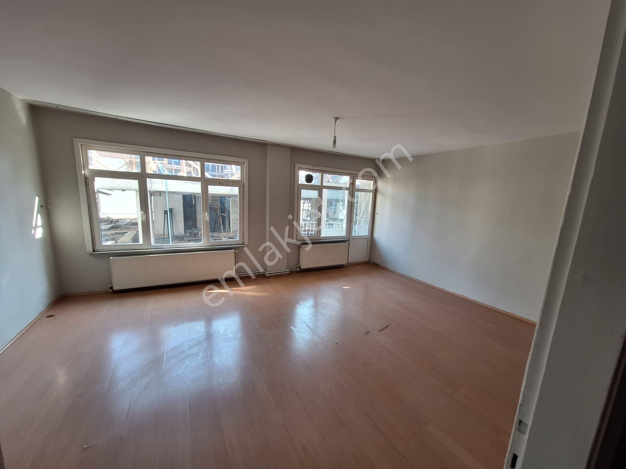 Avcılar Merkez 2+1 Kiralık Daire Artum'dan