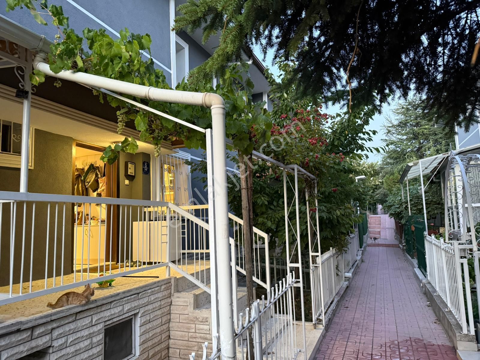 Rıza Acar'dan İlkyerleşim Mah. Çiğdemlik Sitesinde 3+2 Bahçeli Müstakil - Görsel 7