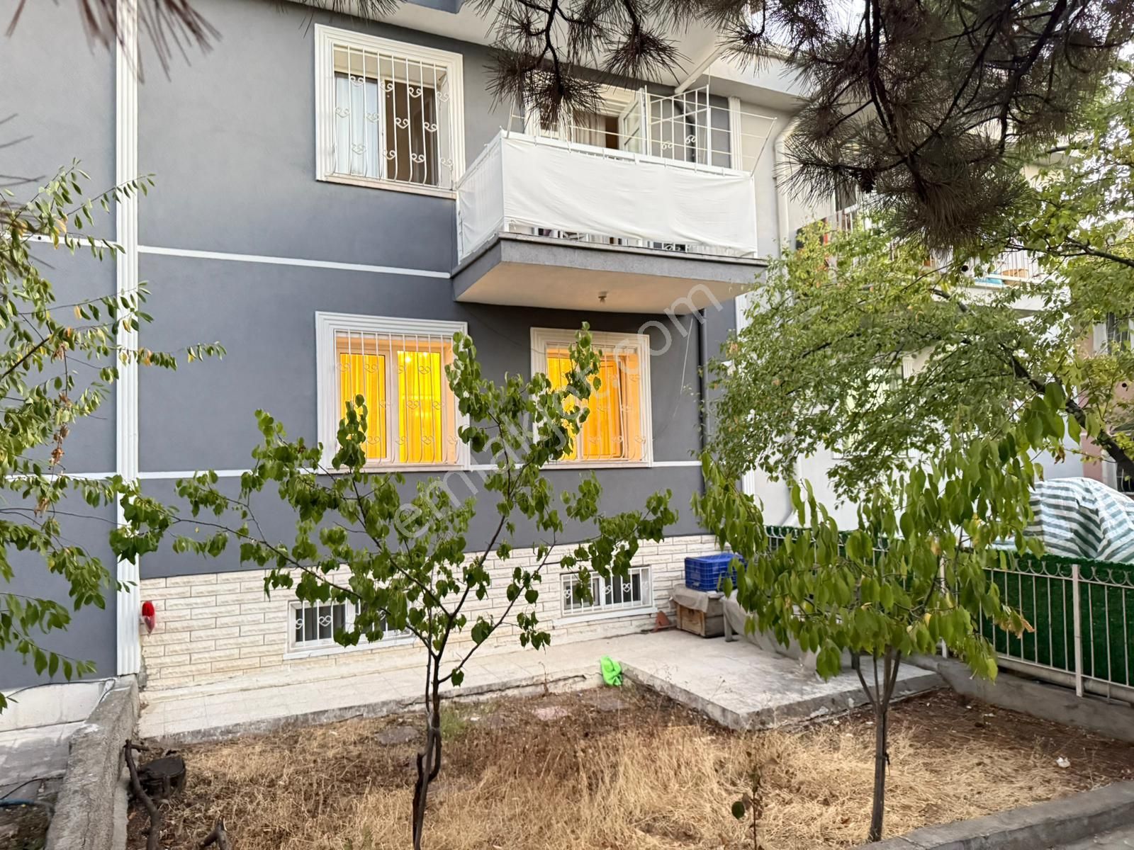 Rıza Acar'dan İlkyerleşim Mah. Çiğdemlik Sitesinde 3+2 Bahçeli Müstakil - Görsel 6