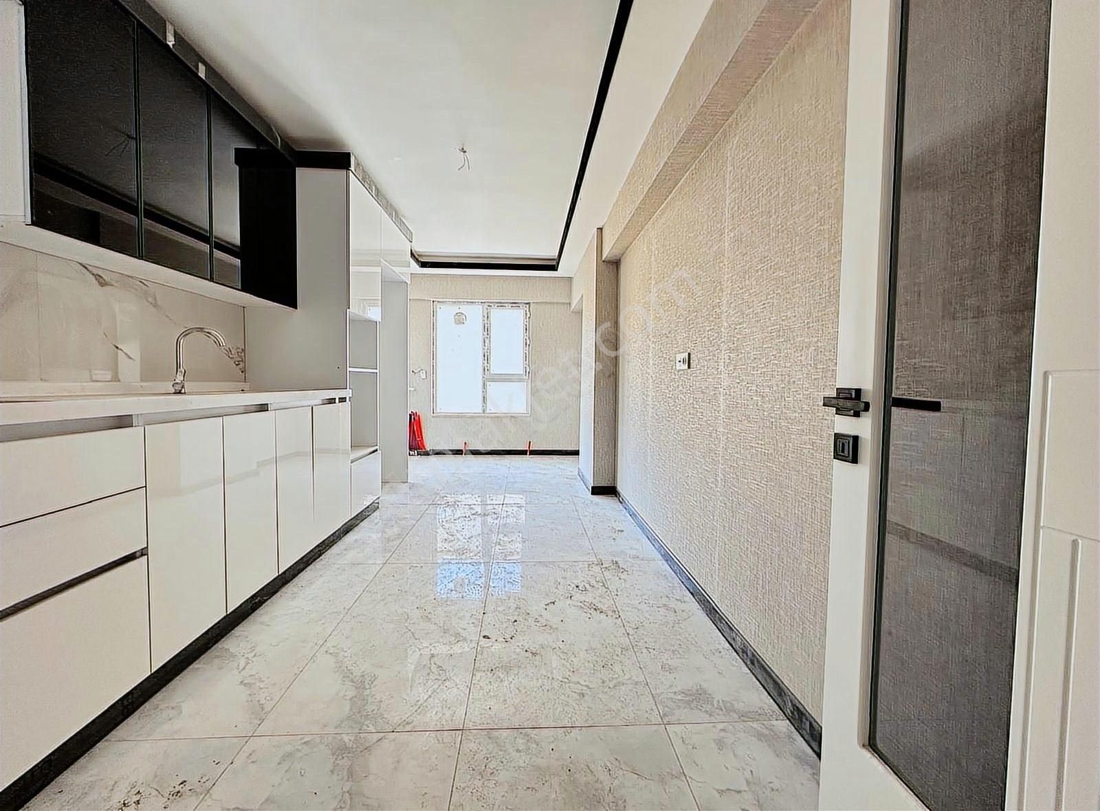Ankara Keçiören De Vadi Park Manzaralı Sıfır Köşe Başı 3+1 Daire