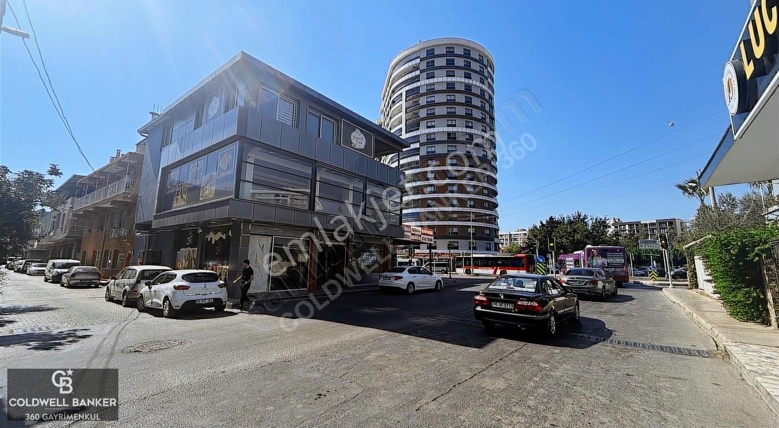 Yıldırım Beyazıt Caddesi Kiralık Köşe Dükkan - Görsel 13