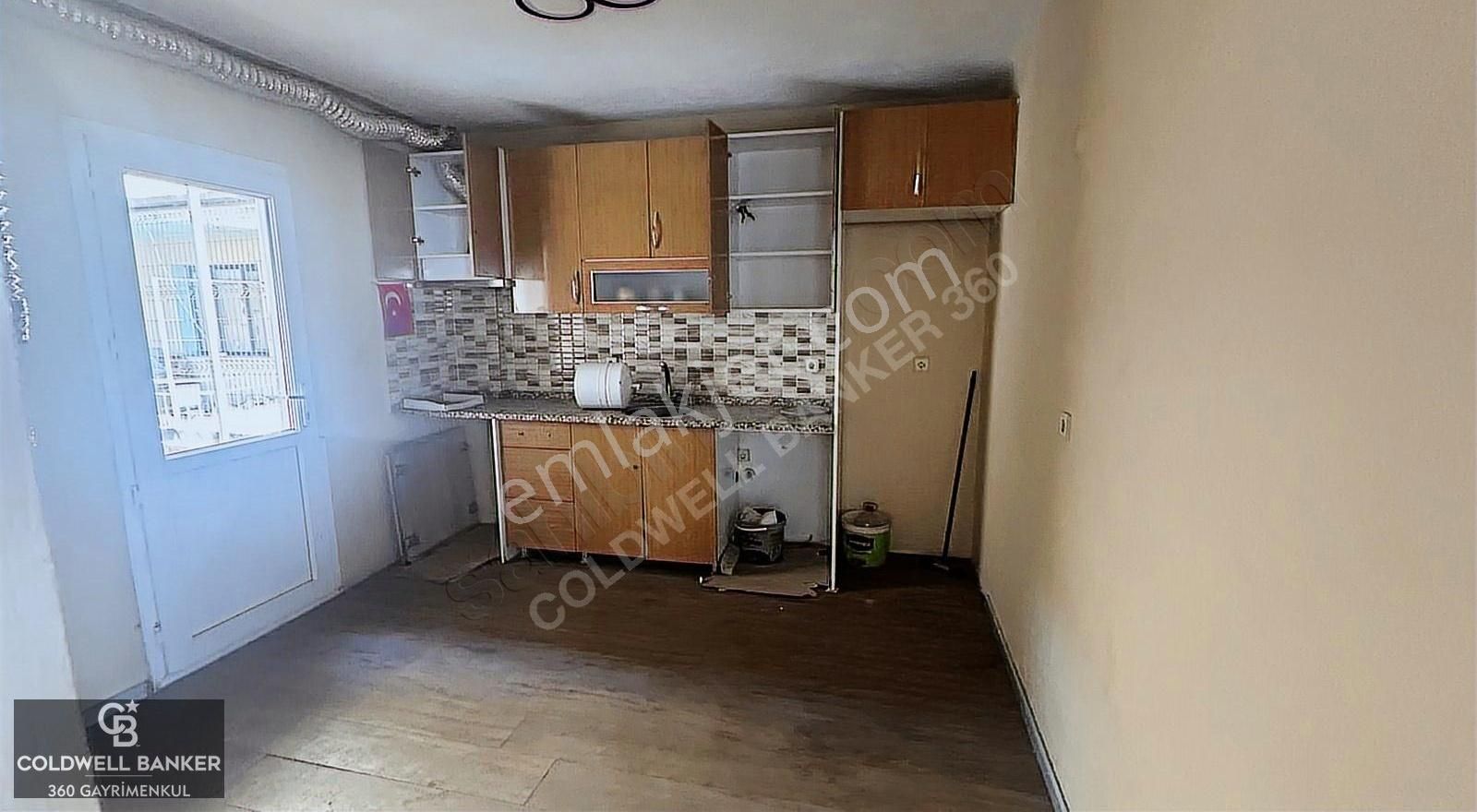 Yıldırım Beyazıt Caddesi Kiralık Köşe Dükkan - Görsel 19
