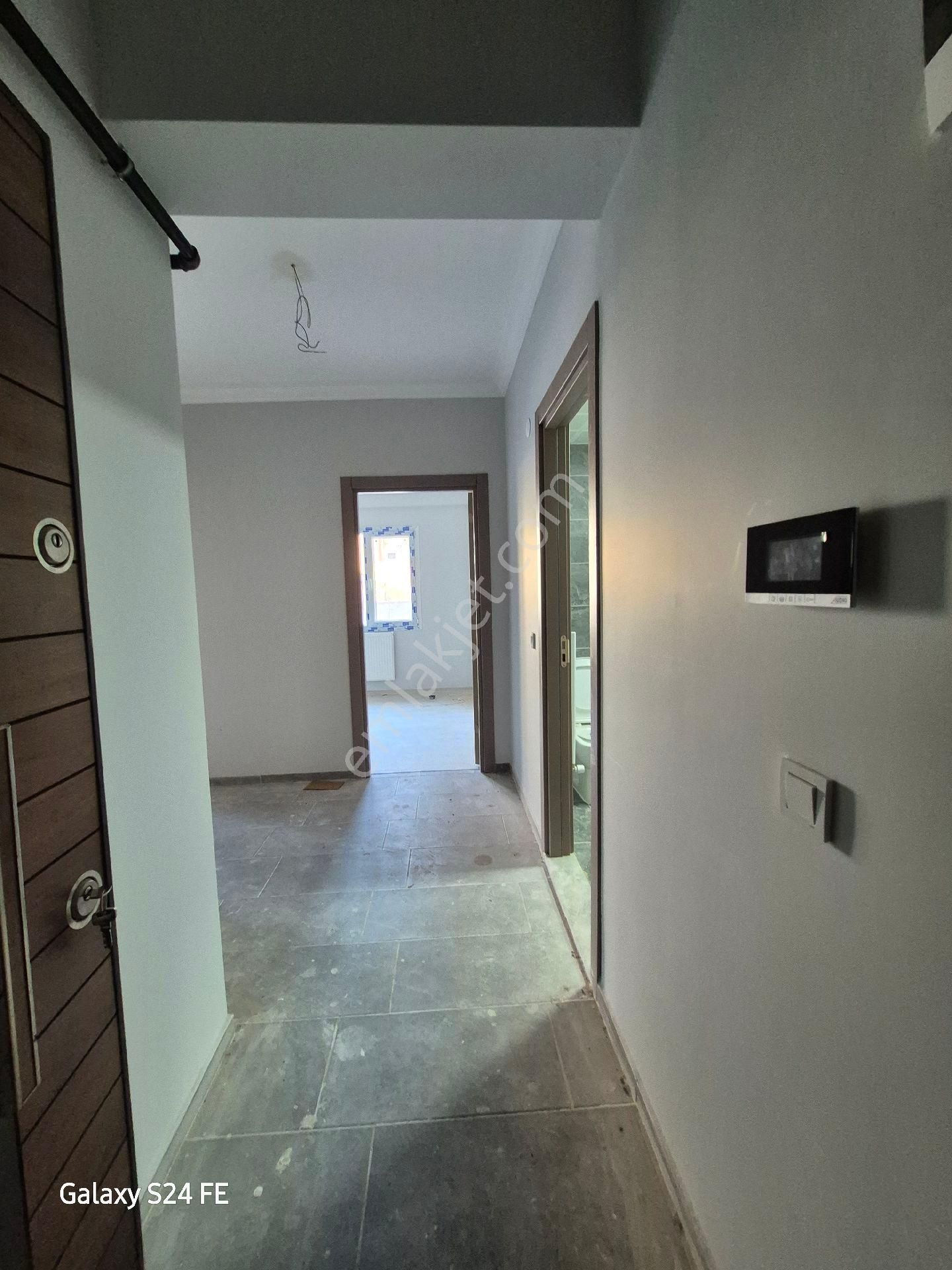 Bornova Doğanlar Da 2+1 Kiralık Lüks Daire - Görsel 4