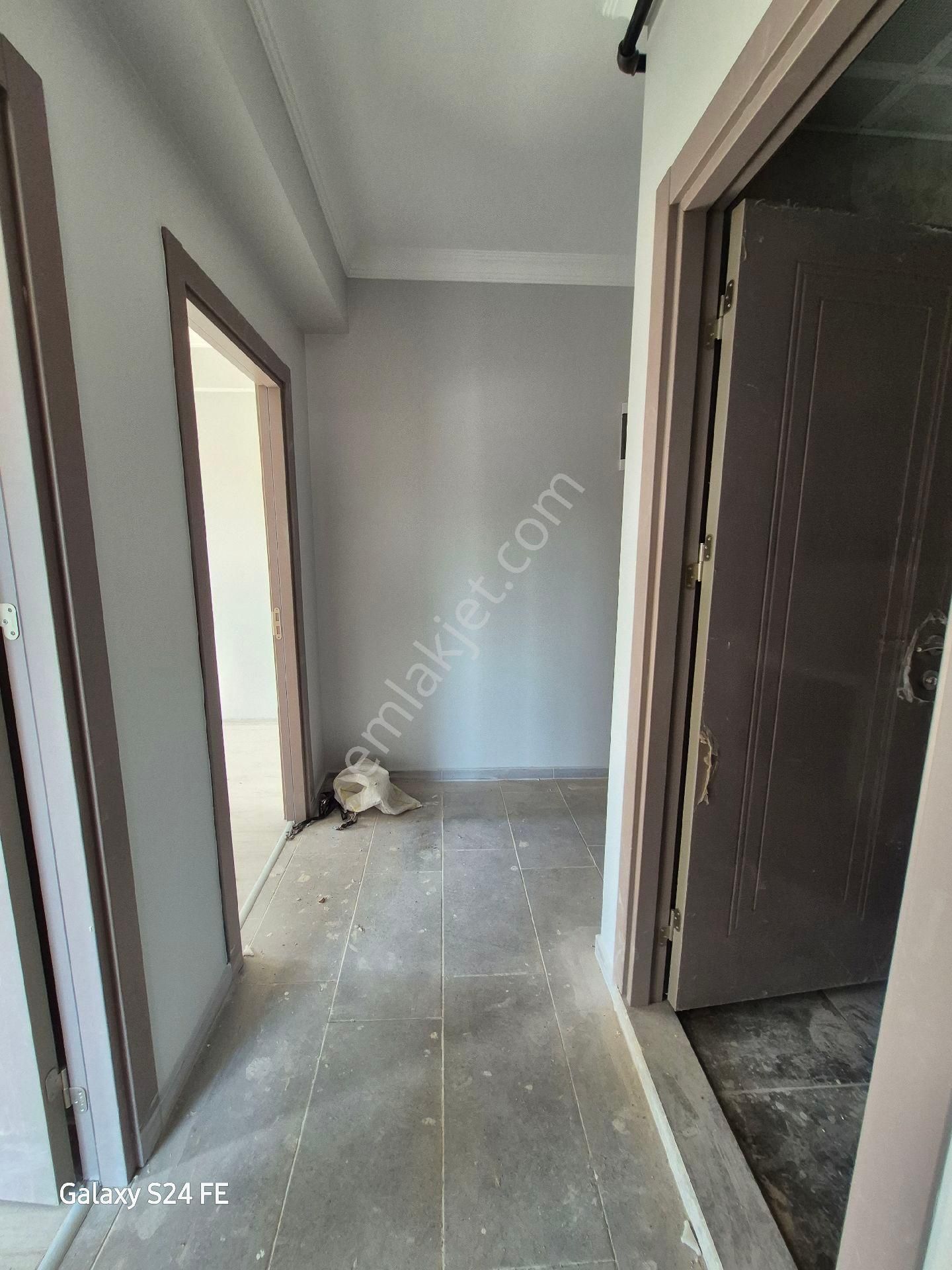 Bornova Doğanlar Da 2+1 Kiralık Lüks Daire - Görsel 8