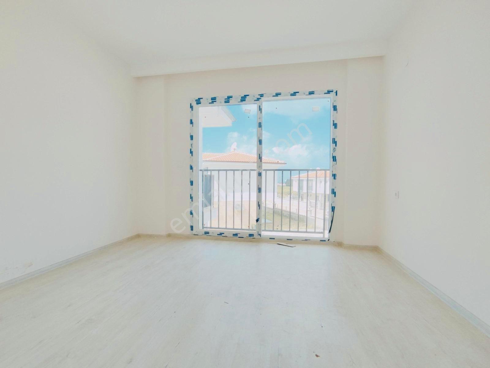 Sahil Sitelerinde Denize Yürüme Mesafesinde 3+1 Havuzlu Sitede Yazlık Villa - Görsel 8