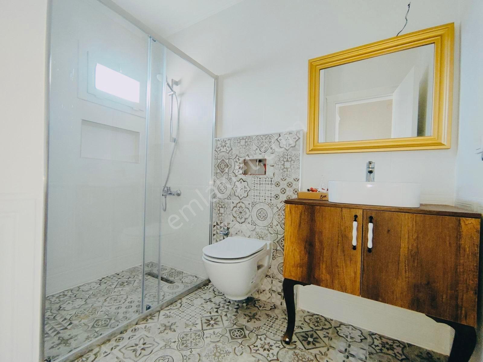 Sahil Sitelerinde Denize Yürüme Mesafesinde 3+1 Havuzlu Sitede Yazlık Villa - Görsel 9