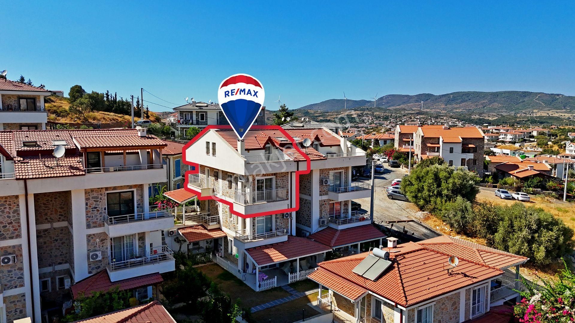 Datça Merkezde Satılık Eşyalı 3+1 Dubleks Geniş Daire