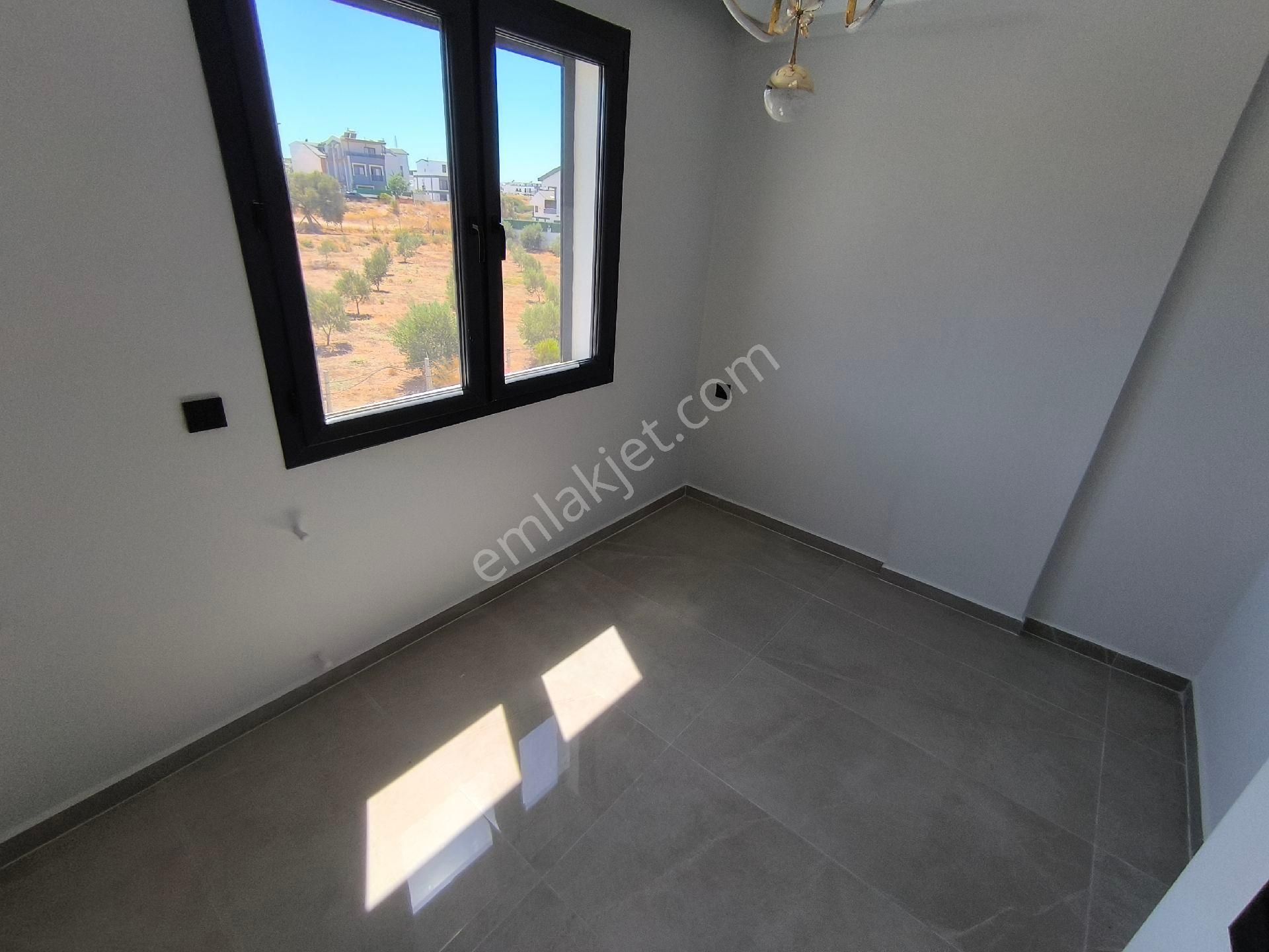 Didimde Satılık 3+1 Müstakil Havuzlu Villa - Görsel 14