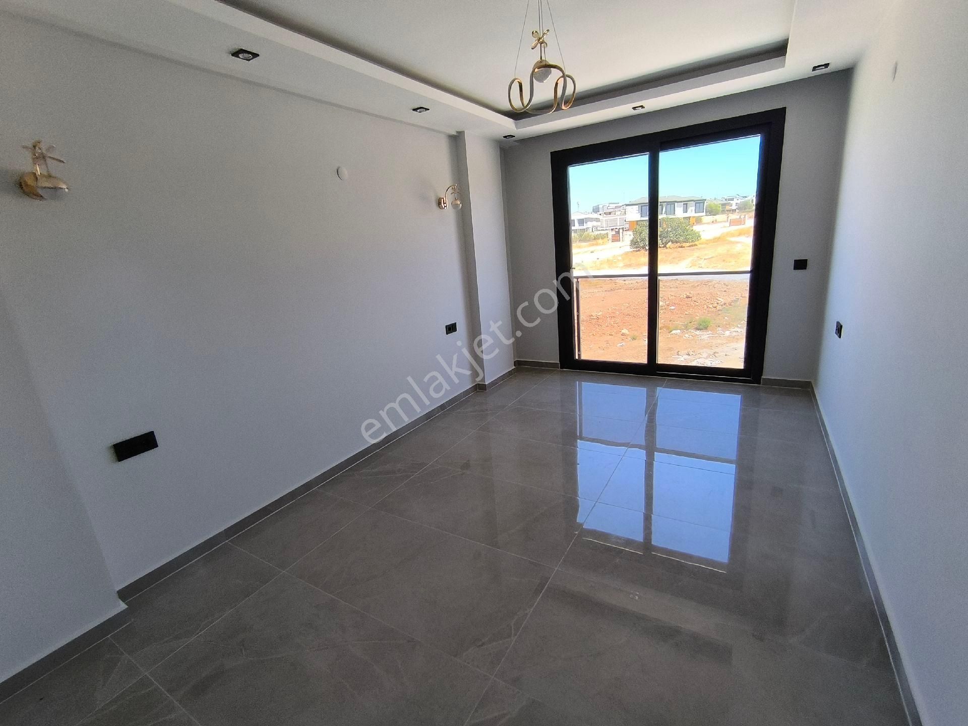 Didimde Satılık 3+1 Müstakil Havuzlu Villa - Görsel 22