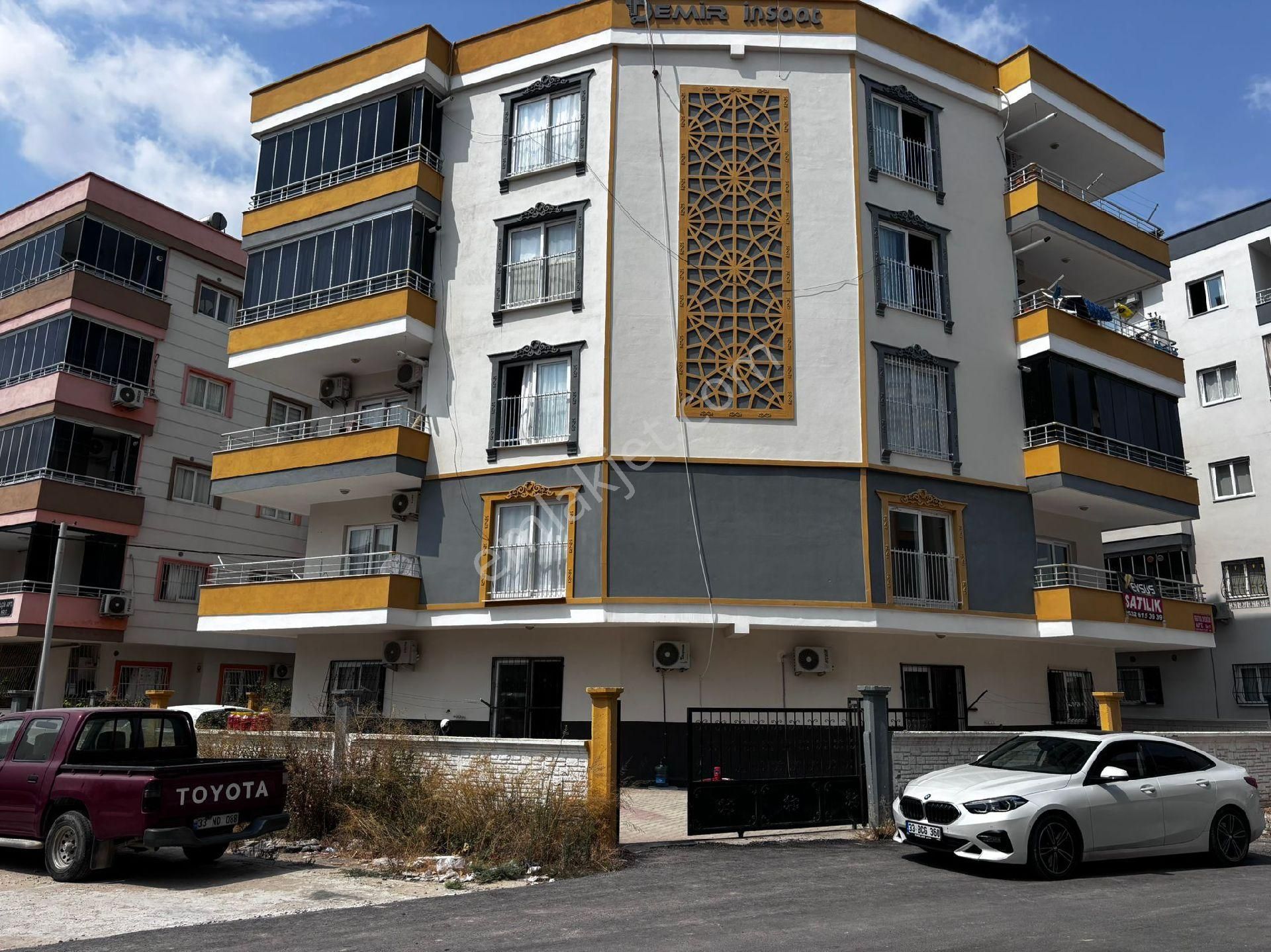 Tarsus Şehitishak Mahallesi 4 Yıllik Bina 140 Metre Kare 3+1 Ara Kat
