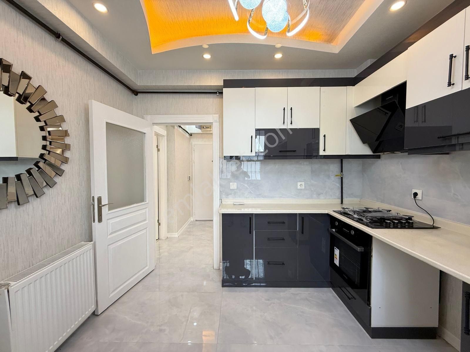 Öz.maşallah'dan Sadece 3,345,000tl 3+1 Kombi Petekli Oturuma Hazır Daire