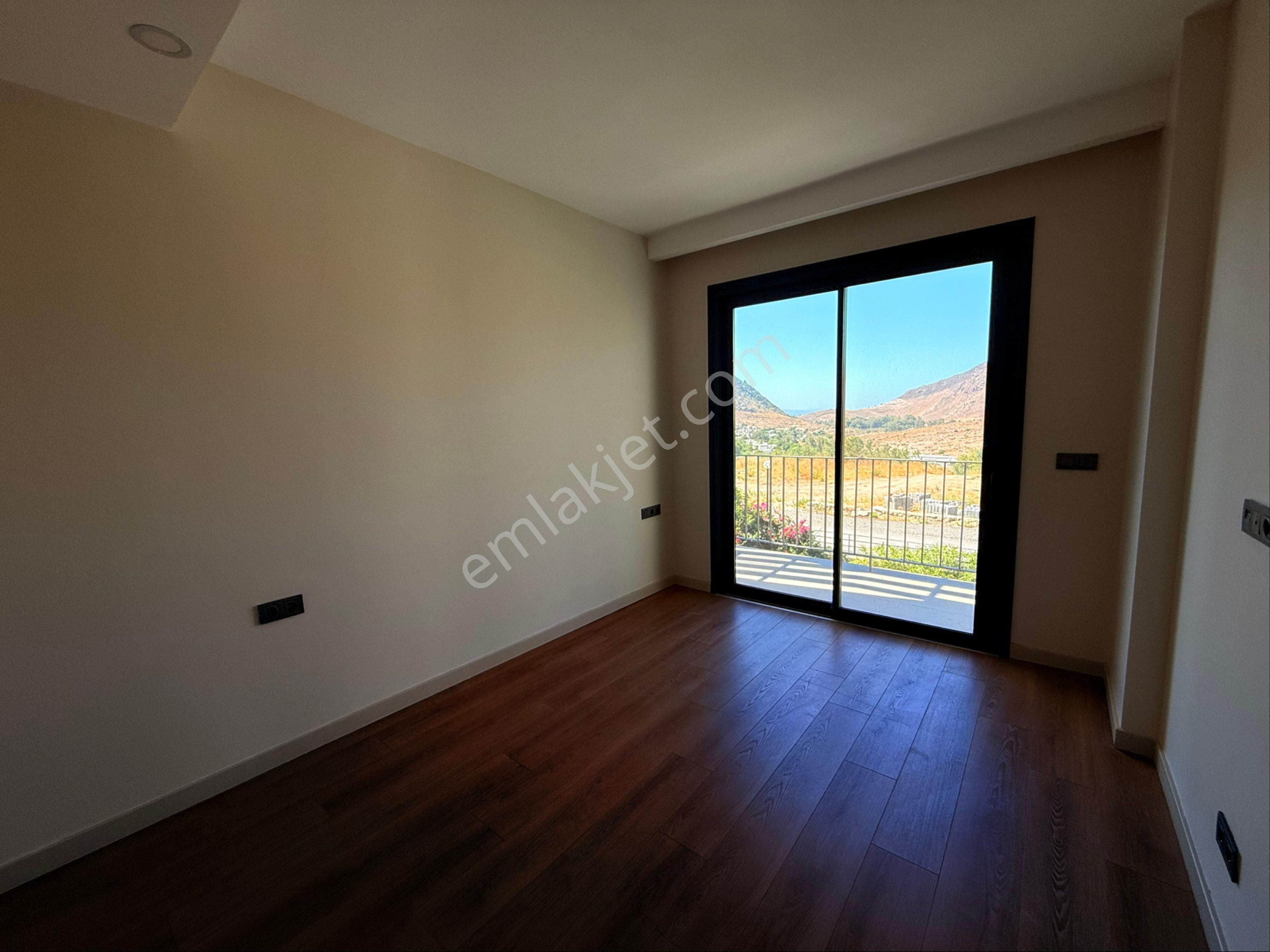 Bodrum Akyarlarda Satılık 4+1 Villa - Görsel 11