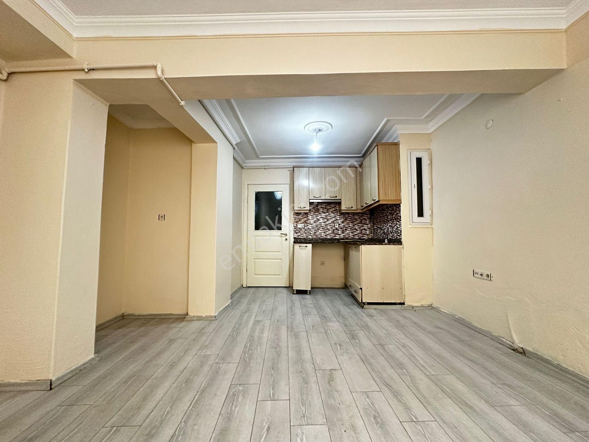 Türkiye Emlak'dan Fatih Mah 1+1 Satılık Kredili 75m2 B.kat Daire