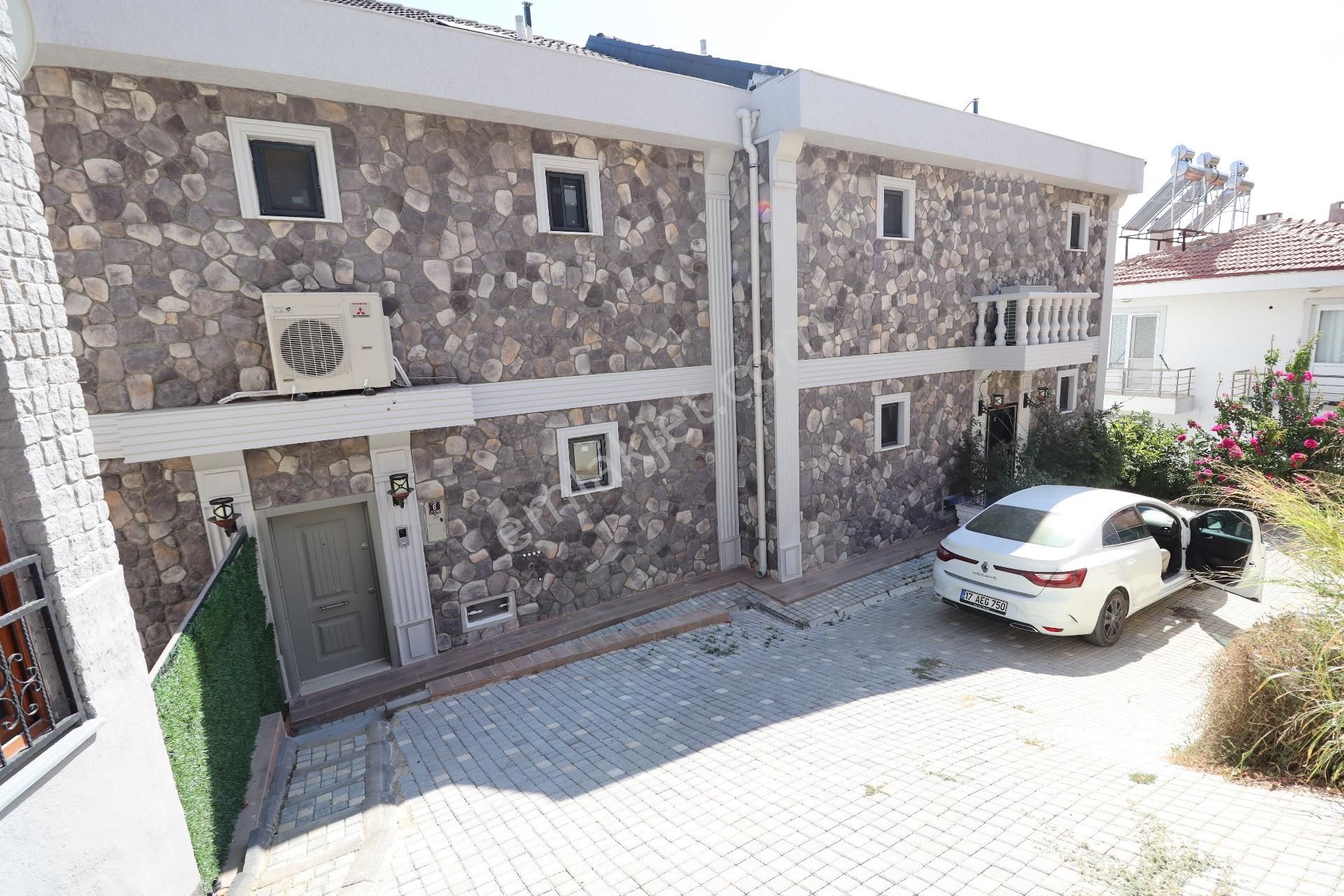 Altınoluk'ta Ful Deniz Manzaralı Özel Havuzlu Villa - Görsel 11