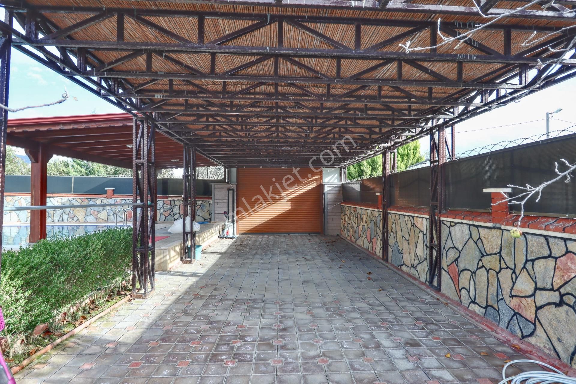 Altınoluk'ta 1400 M2 Arsa İçinde Satılık Villa5 - Görsel 3