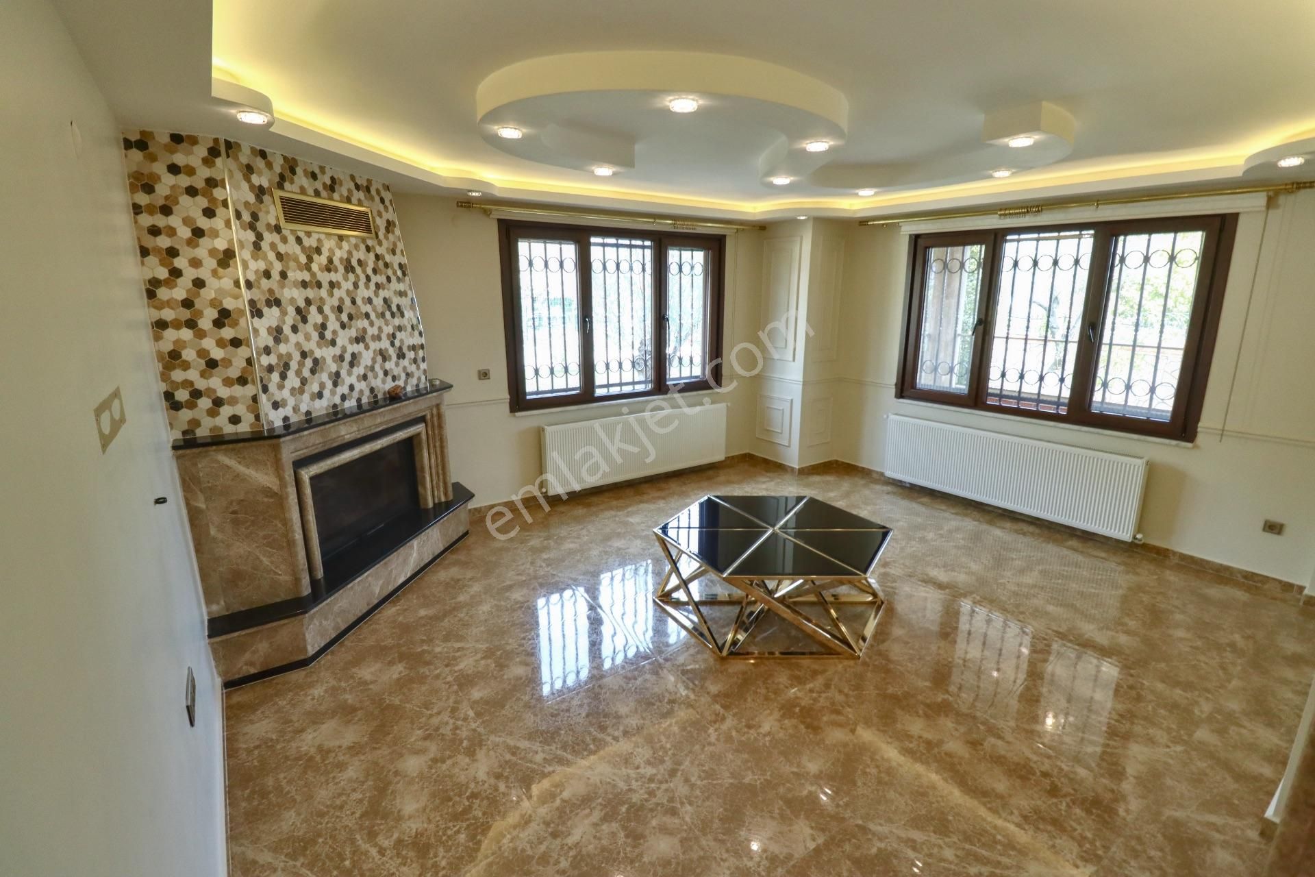 Altınoluk'ta 1400 M2 Arsa İçinde Satılık Villa5 - Görsel 30