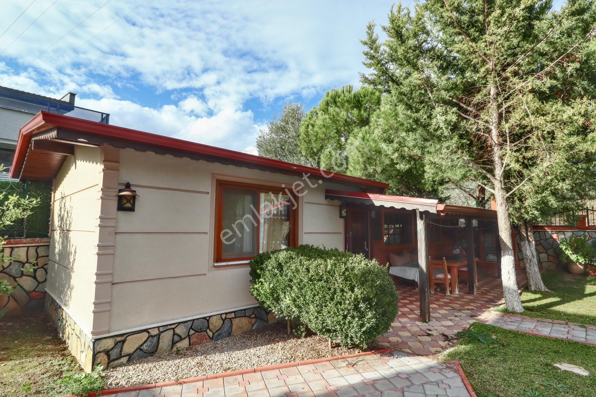Altınoluk'ta 1400 M2 Arsa İçinde Satılık Villa5 - Görsel 23