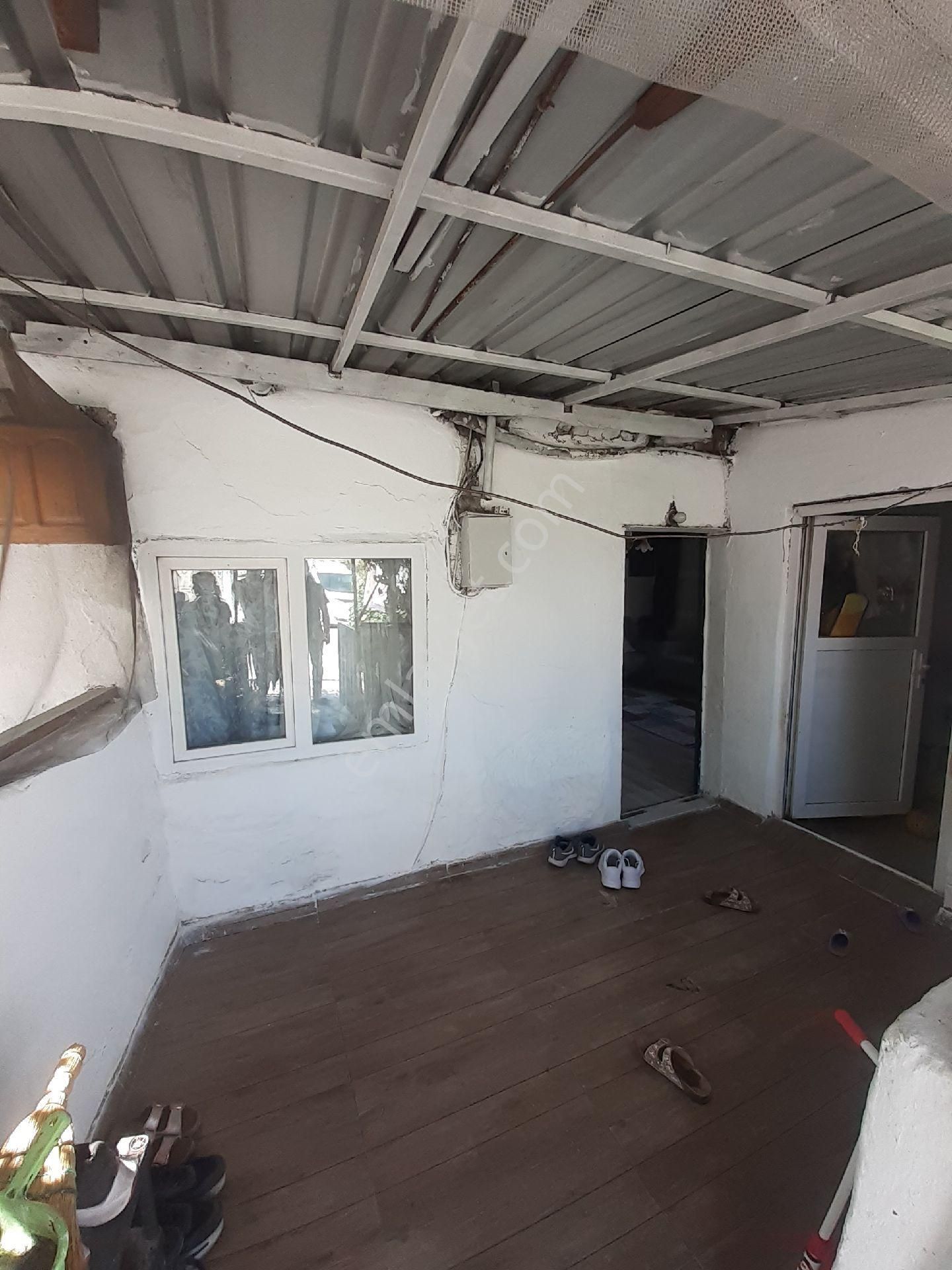 İzmir Kınık Arpaseki Köyü'nde Satılık Müstakil Bahçeli Köy Evi - Görsel 14