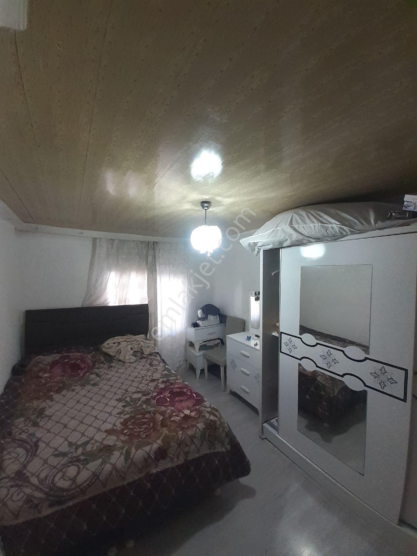 İzmir Kınık Arpaseki Köyü'nde Satılık Müstakil Bahçeli Köy Evi - Görsel 3