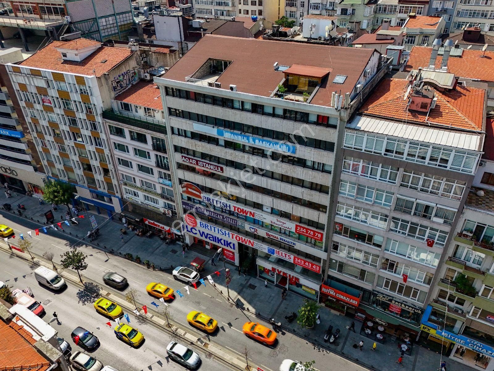 Mükemmel Konumda İşyerine Uygun Kiralık - Görsel 3