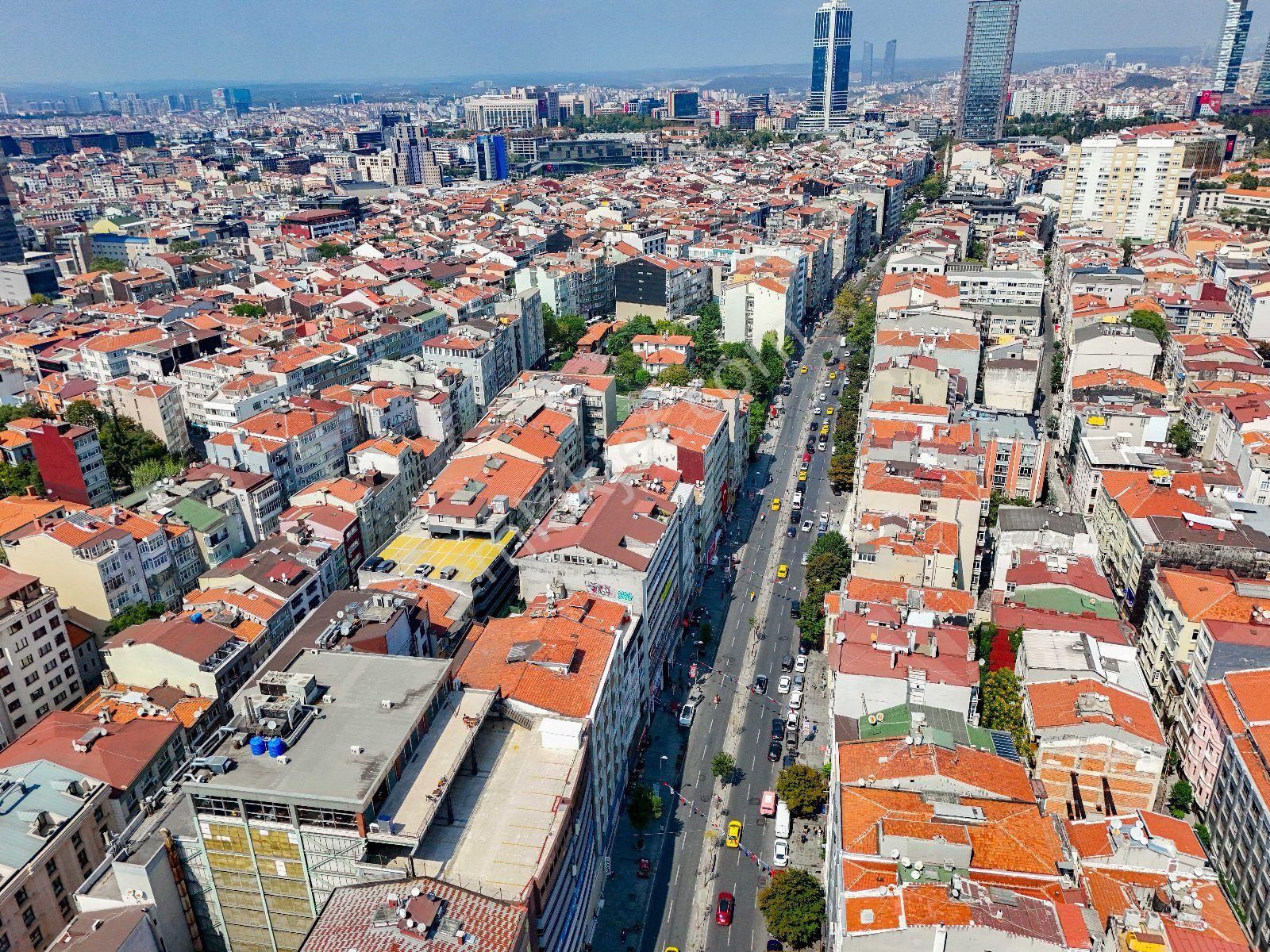 Mükemmel Konumda İşyerine Uygun Kiralık - Görsel 5