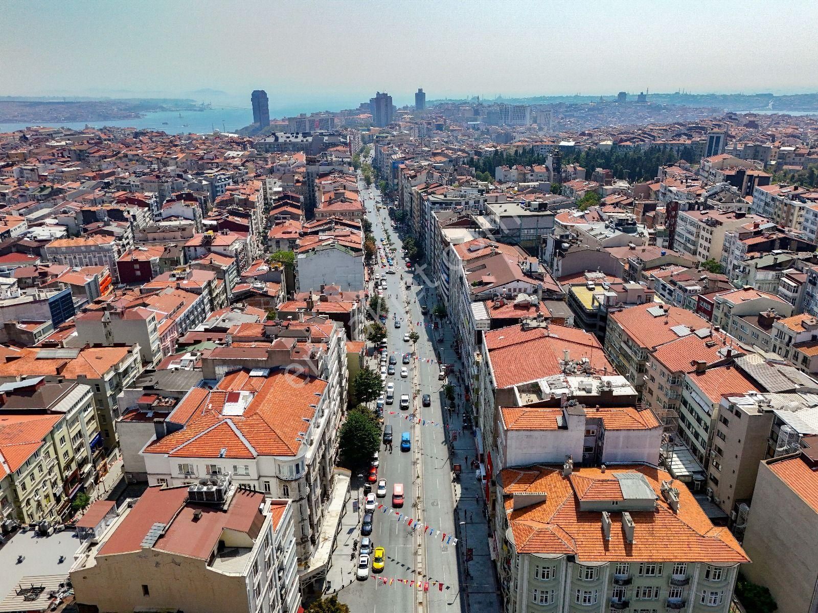 Mükemmel Konumda İşyerine Uygun Kiralık - Görsel 10