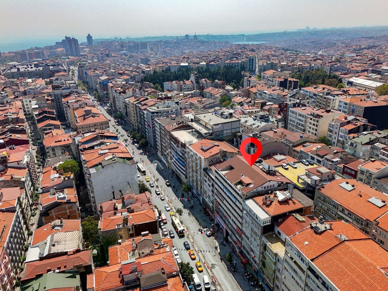 Mükemmel Konumda İşyerine Uygun Kiralık - Görsel 19