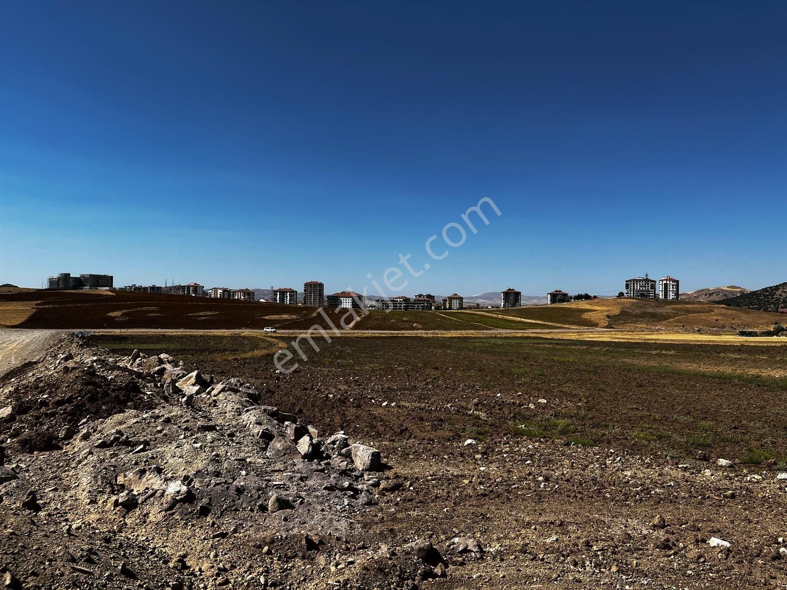 Devlet Hastanesi Yakınında 700 Metre Cadde Üzerinde Açıklamayı Okuyunuz - Görsel 19