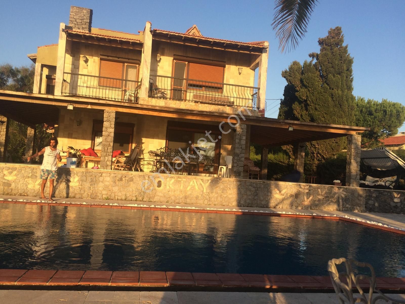 Denize Sıfır Villa